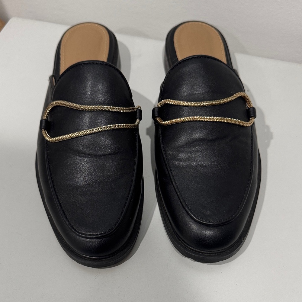 ShuShop Black Leather Slip-On Loafers with Gold Chain